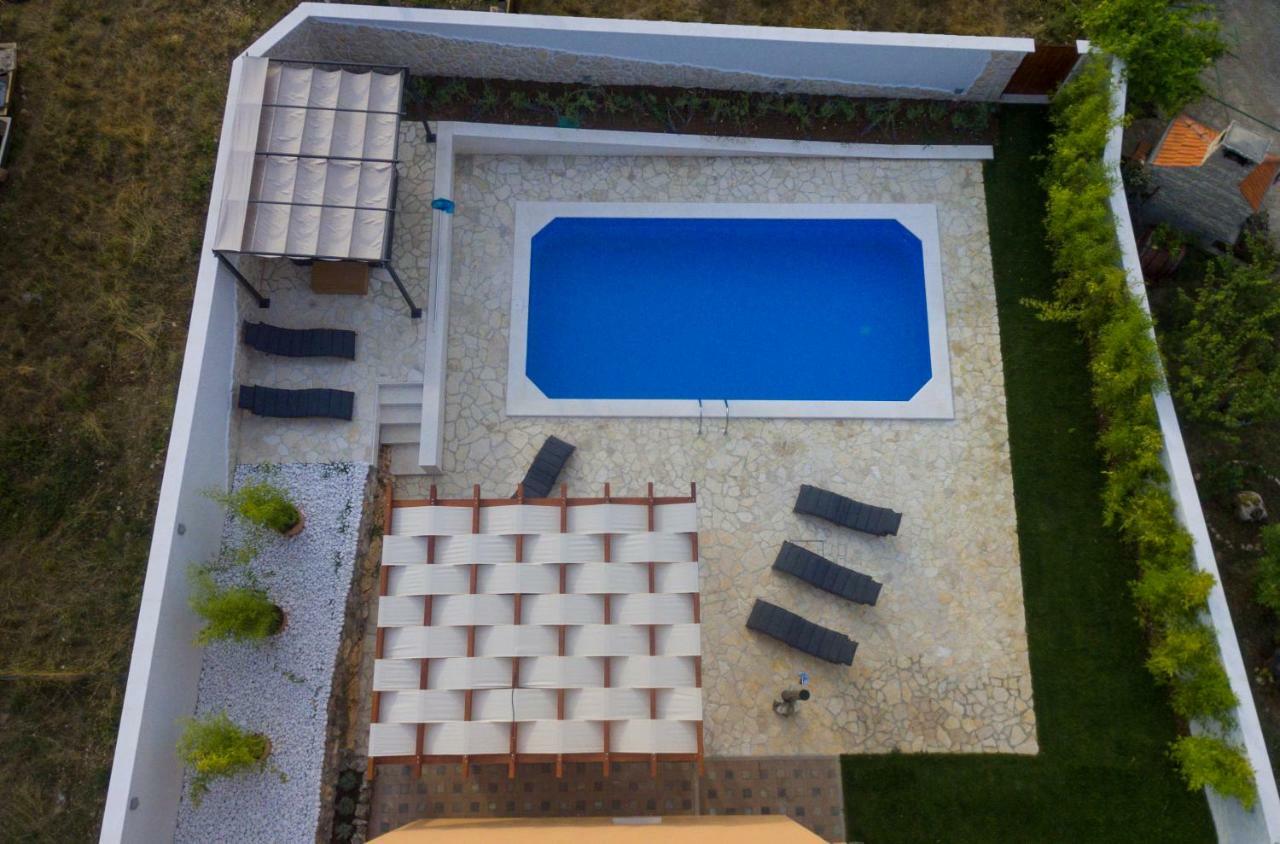 Villa Village Idylle With Heated Pool, Sauna, Jacuzzy And Private Parking Sukošan Eksteriør billede